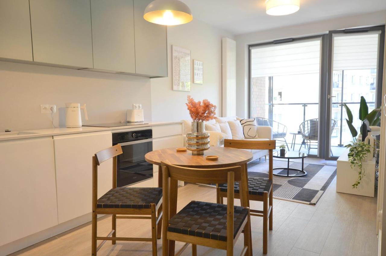 Green Estate Old Town Apartment, Private Parking, Balcony Danzig Exterior foto